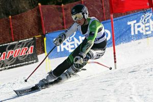 Hirscher sort indemne d'un grave accident de la route