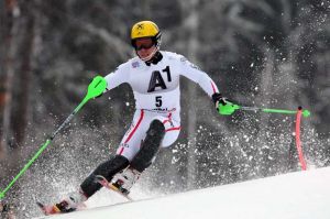 Hirscher sort indemne d'un grave accident de la route