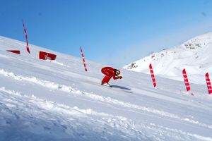 Nouveau record du monde en ski de vitesse : 252,365 Km/h